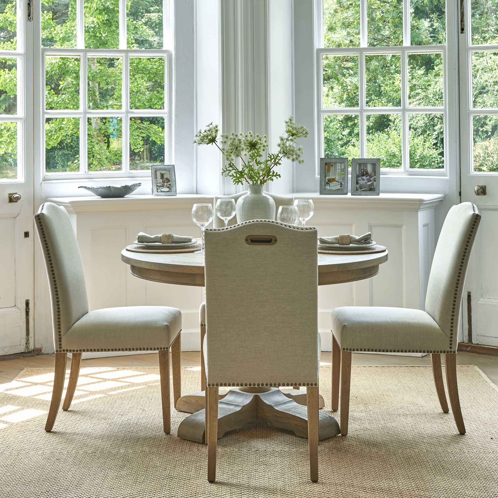 Amberley Urn Style Weathered Oak Dining Table - Image 11