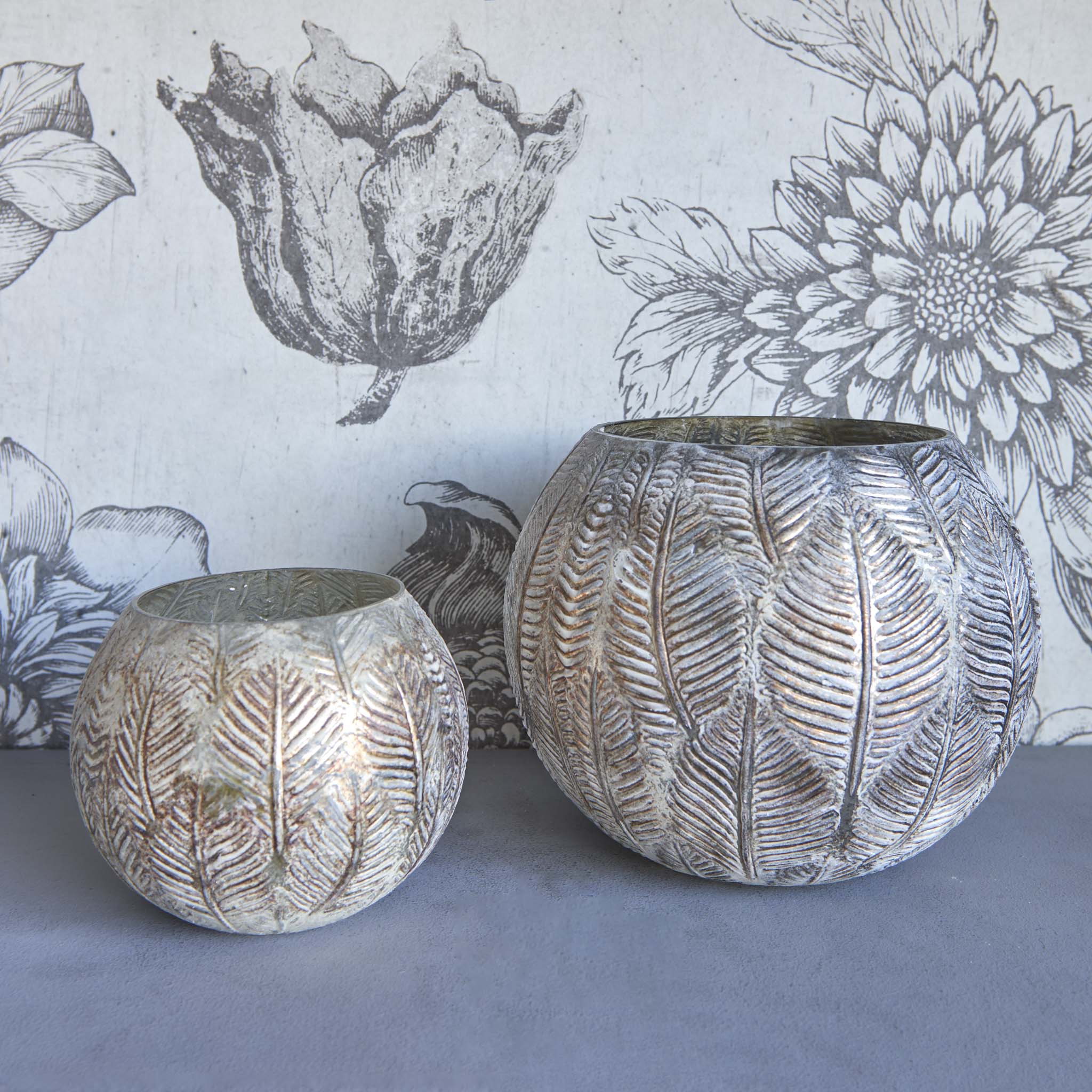 Antique Leaf Candle Holder Medium - Image 2